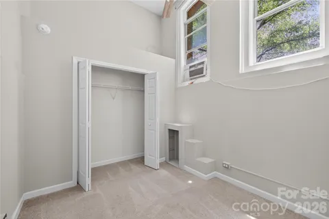$185,000 | 201 South Hoskins Road, Unit 121, Charlotte, NC 28208