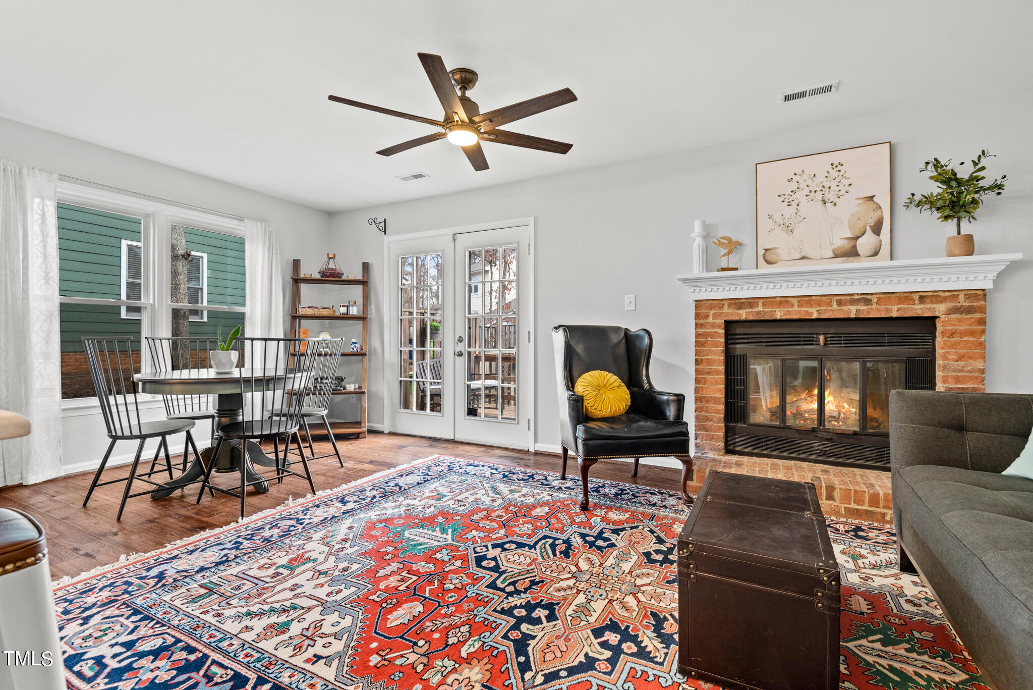 1502 Ferncliff Circle Raleigh, NC 27609 - Photo 8 of 33 DSC_0288