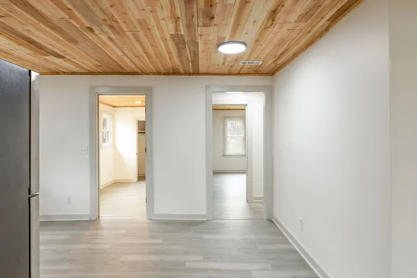 $1,400 | 416 3rd Street, Lawrenceburg, TN 38464