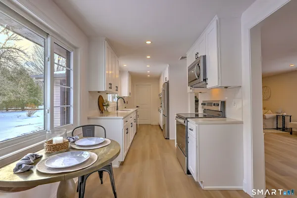 $529,900 | 53 Geer Street, Cromwell, CT 06416