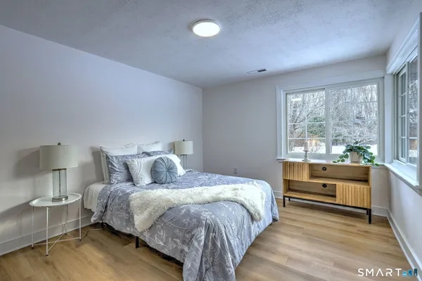 $529,900 | 53 Geer Street, Cromwell, CT 06416