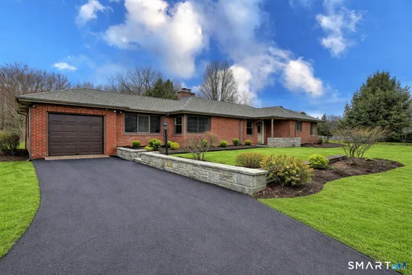 $529,900 | 53 Geer Street, Cromwell, CT 06416