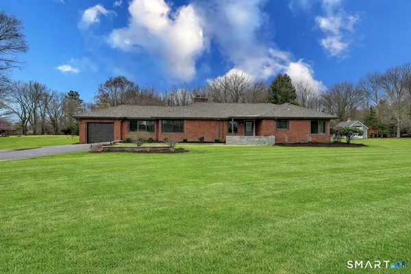 $529,900 | 53 Geer Street, Cromwell, CT 06416