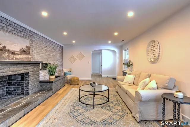 $529,900 | 53 Geer Street, Cromwell, CT 06416