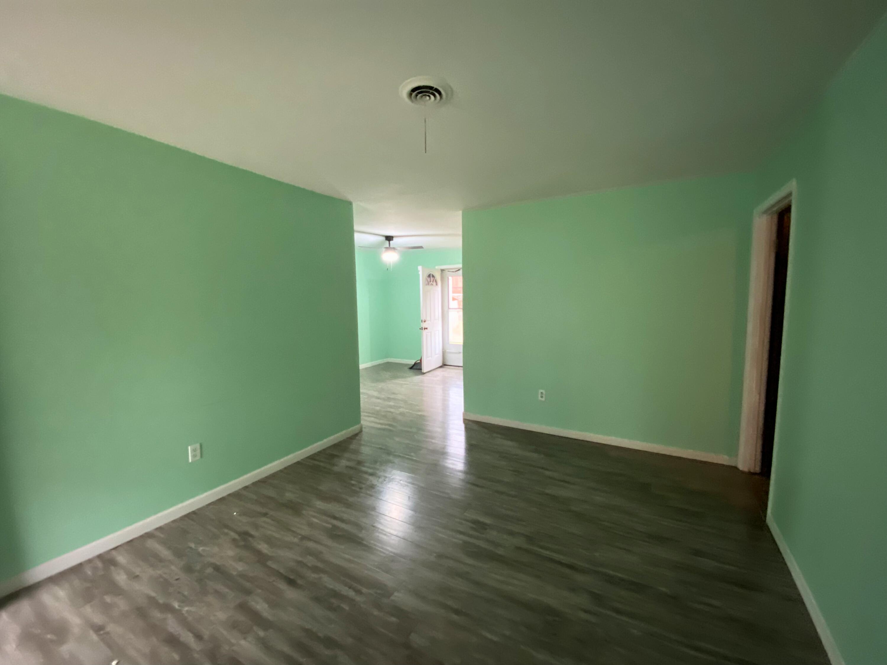 3419 Lucie Street Augusta, GA 30906 - Photo 2 of 17 Den 1