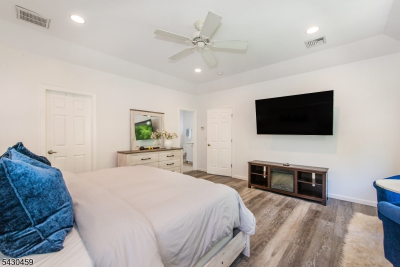 20 Knob Hill Road Hackettstown, NJ 07840 - Photo 19 of 35