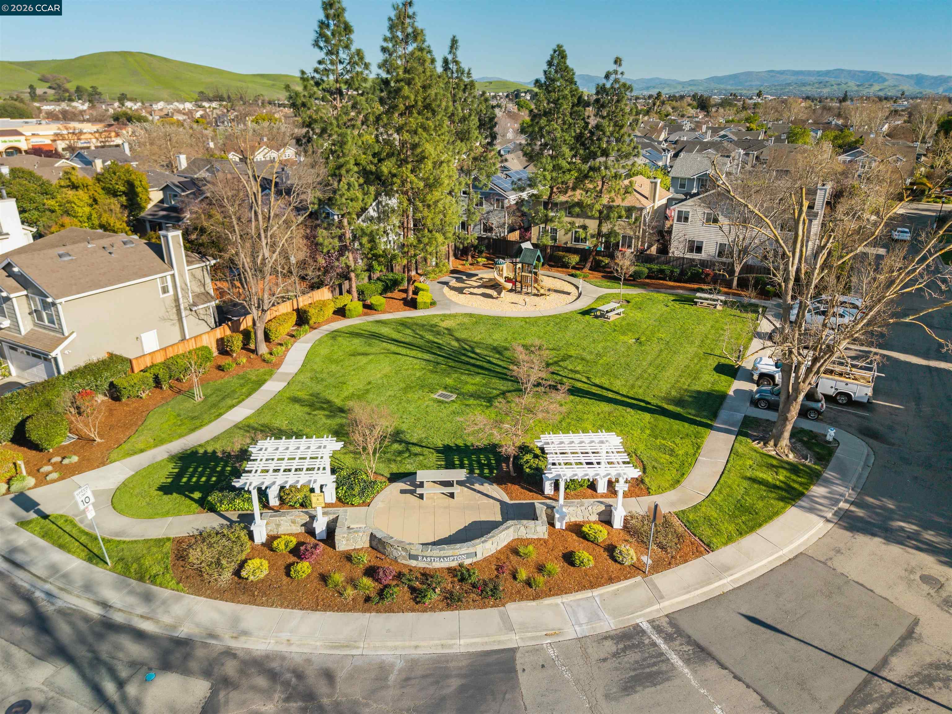 34 Elmwood Drive San Ramon, CA 94583 - Photo 10 of 60