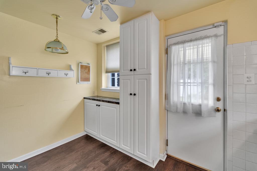 3104 Fordham Road Philadelphia, PA 19114 - Photo 8 of 31 Gallery Image 8