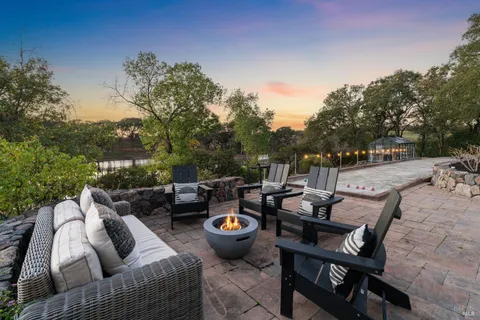 $3,775,000 | 1603 Balverne Lane, Windsor, CA 95492