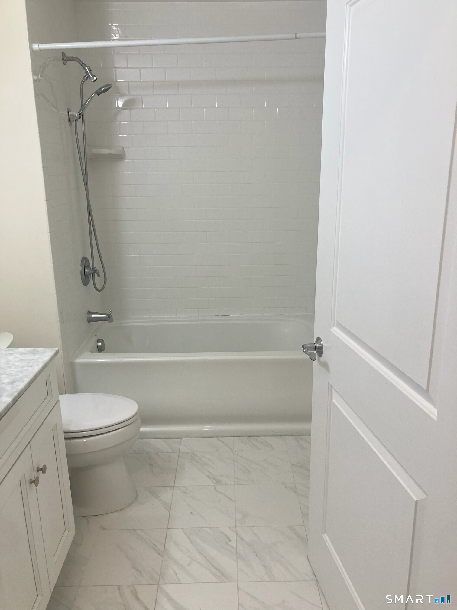 2 Island Hill Avenue, Unit 1 Ridgefield, CT 06877 - Photo 8 of 11