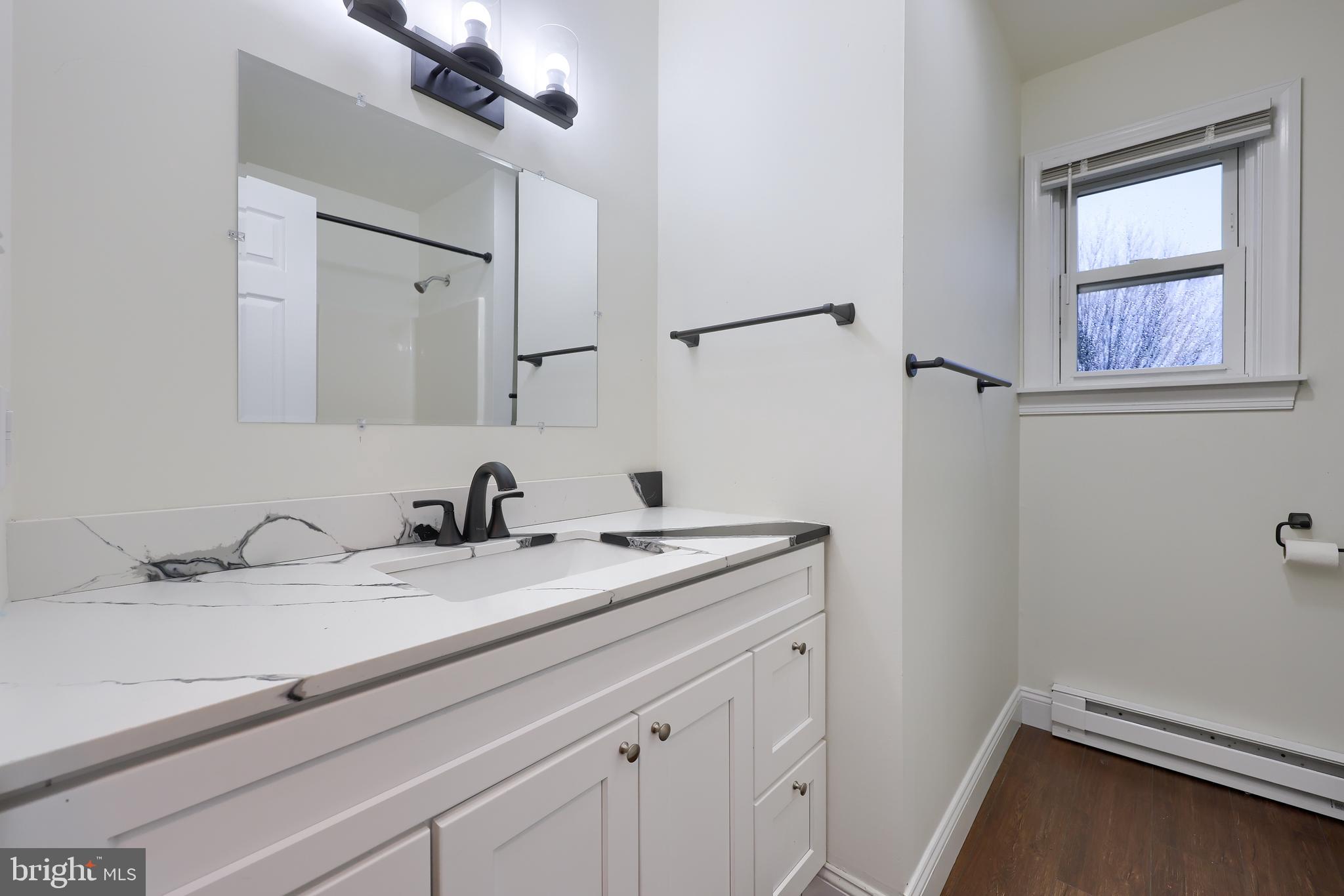 671 South Cedar Street Lititz, PA 17543 - Photo 17 of 35