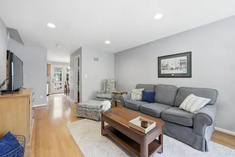 $510,000 | 3012 Colonial Springs Court, Alexandria, VA 22306