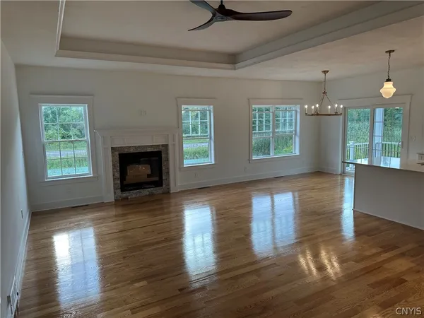 $549,926 | 8530 Angus Path, Cicero, NY 13039
