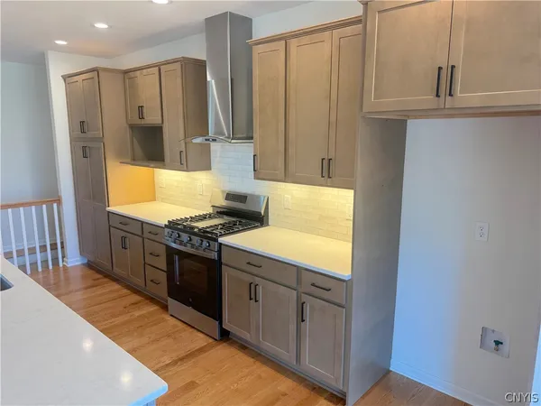 $549,926 | 8530 Angus Path, Cicero, NY 13039