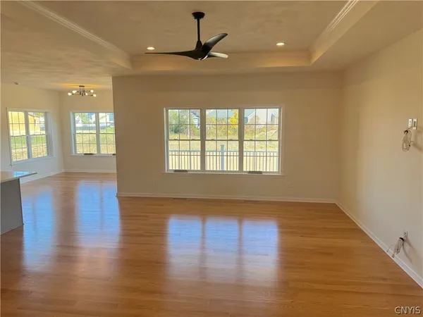$549,926 | 8530 Angus Path, Cicero, NY 13039