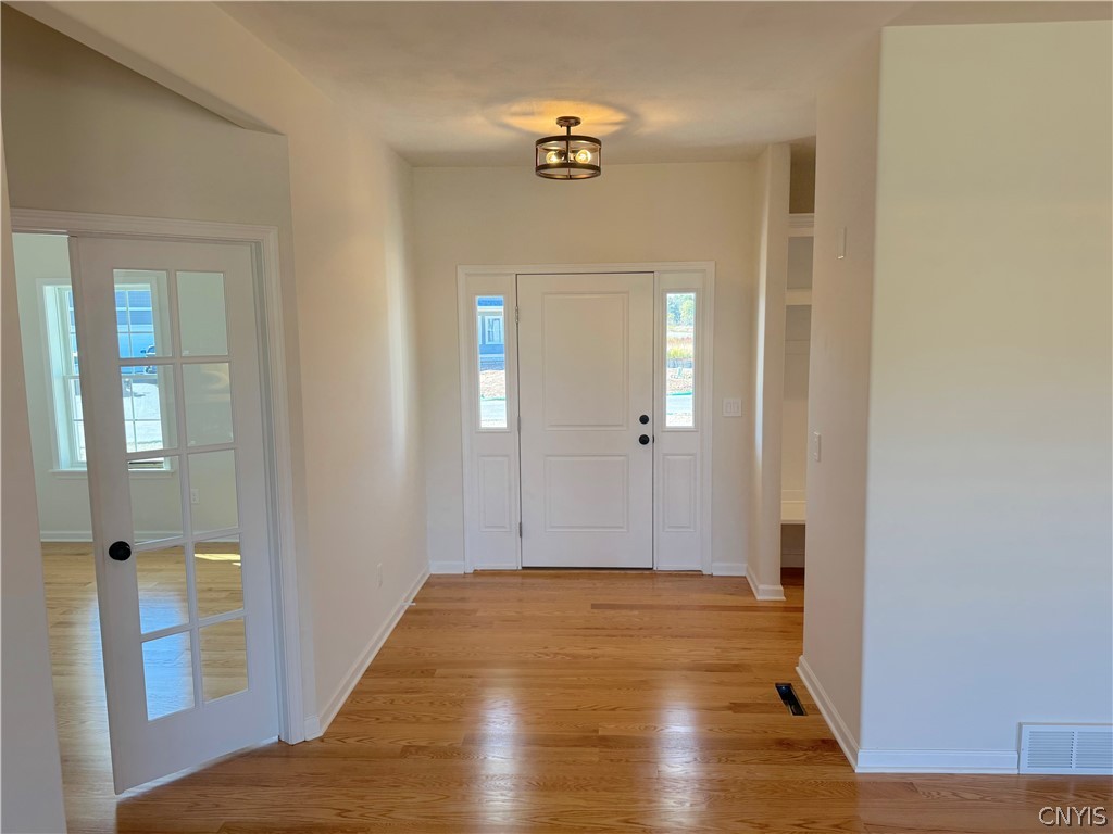 8530 Angus Path Cicero, NY 13039 - Photo 27 of 50