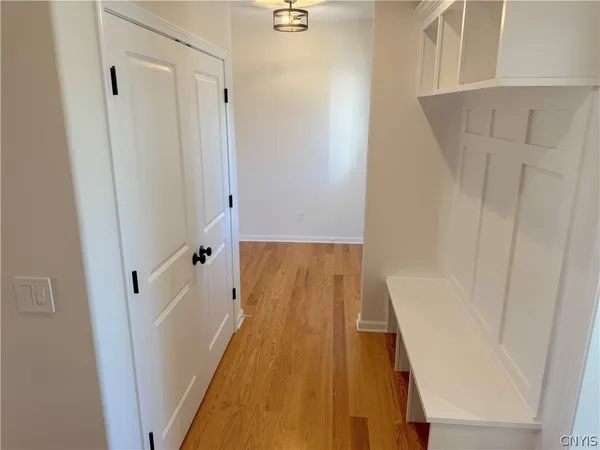 $549,926 | 8530 Angus Path, Cicero, NY 13039