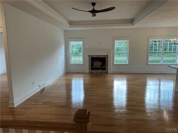 $549,926 | 8530 Angus Path, Cicero, NY 13039