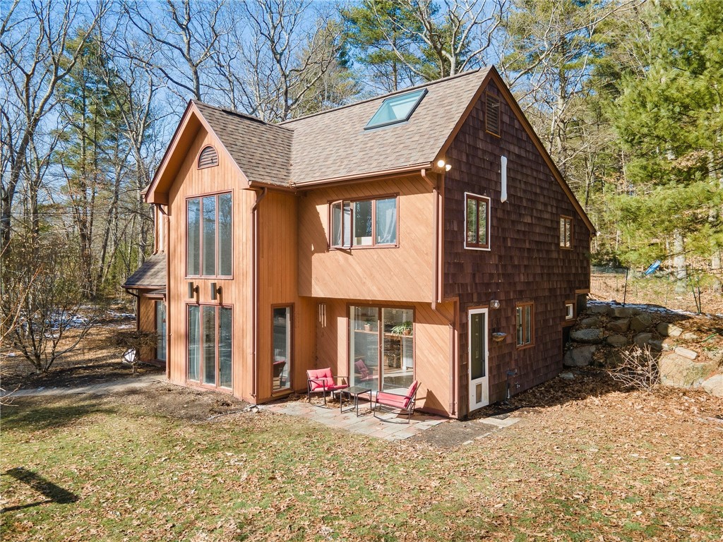 1110 Maple Valley Road Coventry, RI 02827 - Photo 3 of 48