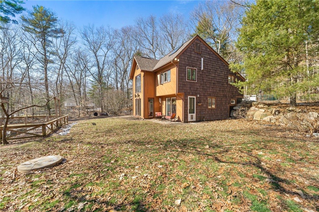 1110 Maple Valley Road Coventry, RI 02827 - Photo 4 of 48