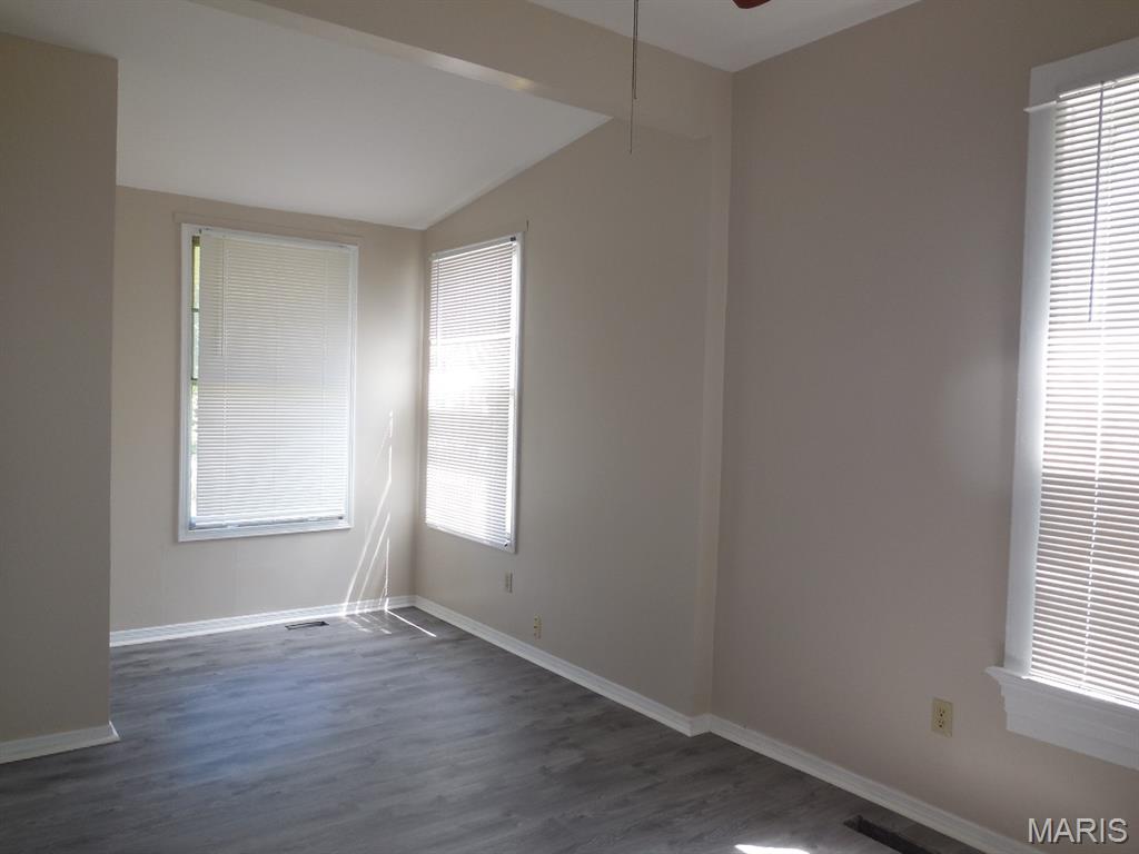 406 Springer Avenue Edwardsville, IL 62025 - Photo 9 of 23