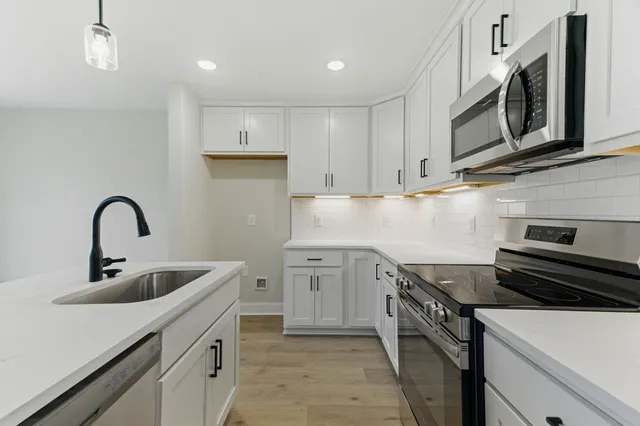 $339,900 | 1156 Malinda Lane, Unit 37, Greenbrier, TN 37073