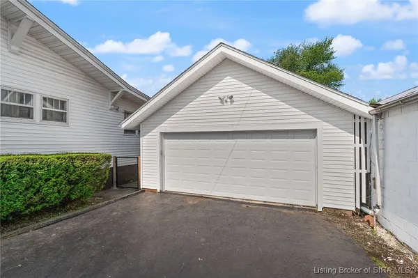 $179,999 | 245 South Gospel Street, Paoli, IN 47454