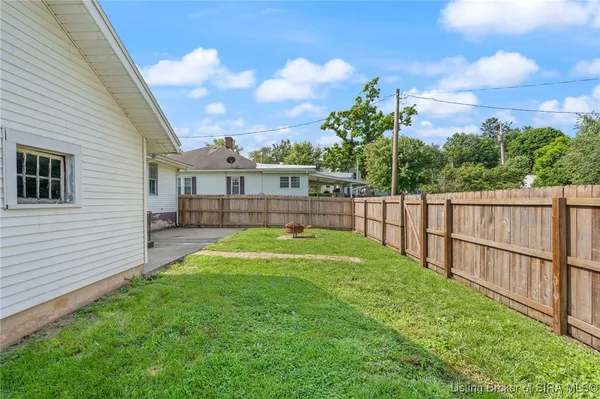 $179,999 | 245 South Gospel Street, Paoli, IN 47454