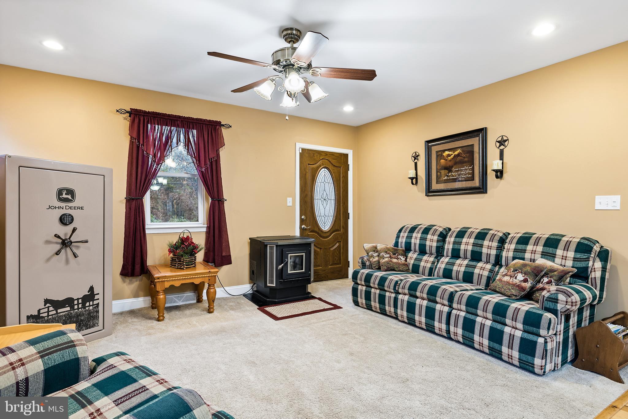 811 Upper Neck Road Pittsgrove, NJ 08318 - Photo 13 of 36