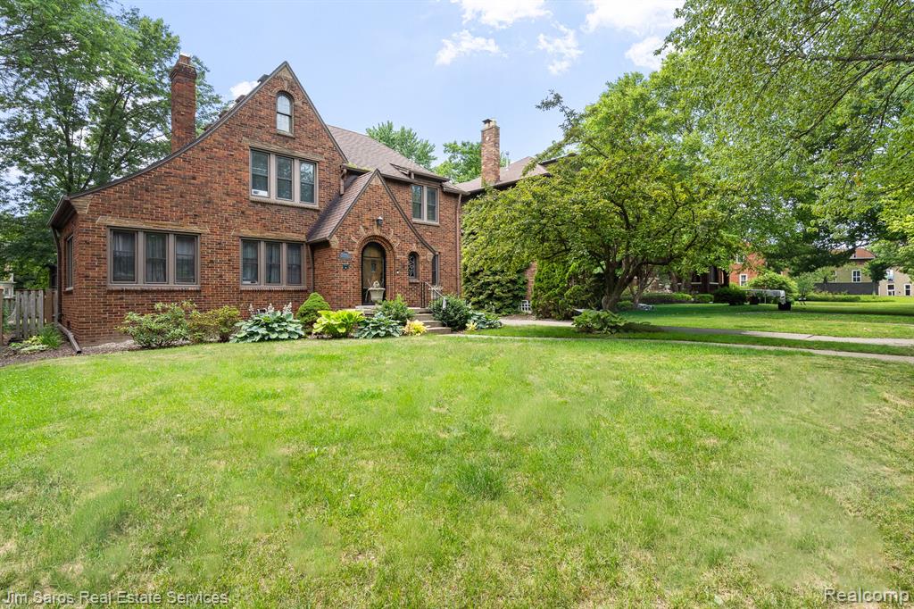 1421 Yorkshire Road Grosse Pointe, MI 48230 - Photo 29 of 29
