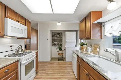 $230,000 | 99 Hacienda Drive, Napa, CA 94558