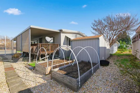 $230,000 | 99 Hacienda Drive, Napa, CA 94558