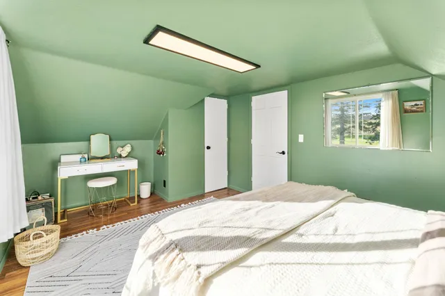 $574,000 | 28297 St Croix Road, Pine City, MN 55063