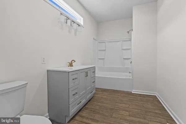 $1,950 | 819 11th Avenue, Unit A, Prospect Park, PA 19076