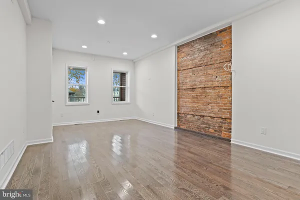 $1,950 | 819 11th Avenue, Unit A, Prospect Park, PA 19076