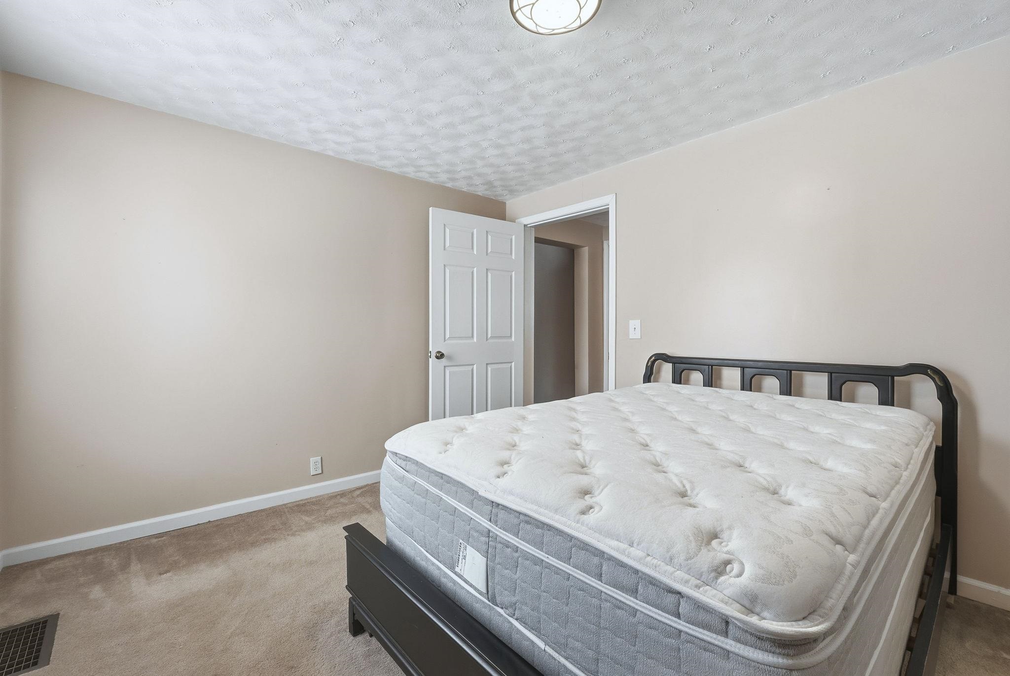 11184 South 250 West Road Silver Lake, IN 46982 - Photo 14 of 36