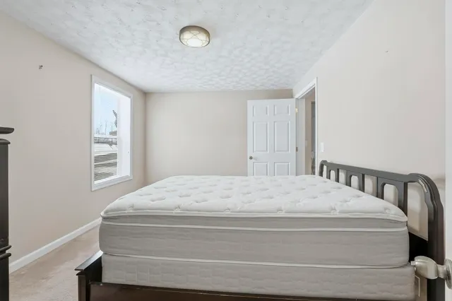 $215,000 | 11184 South 250 West Road, Silver Lake, IN 46982