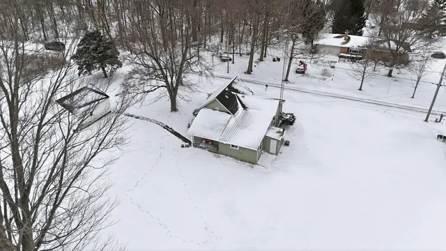 $215,000 | 11184 South 250 West Road, Silver Lake, IN 46982