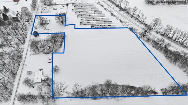 $215,000 | 11184 South 250 West Road, Silver Lake, IN 46982