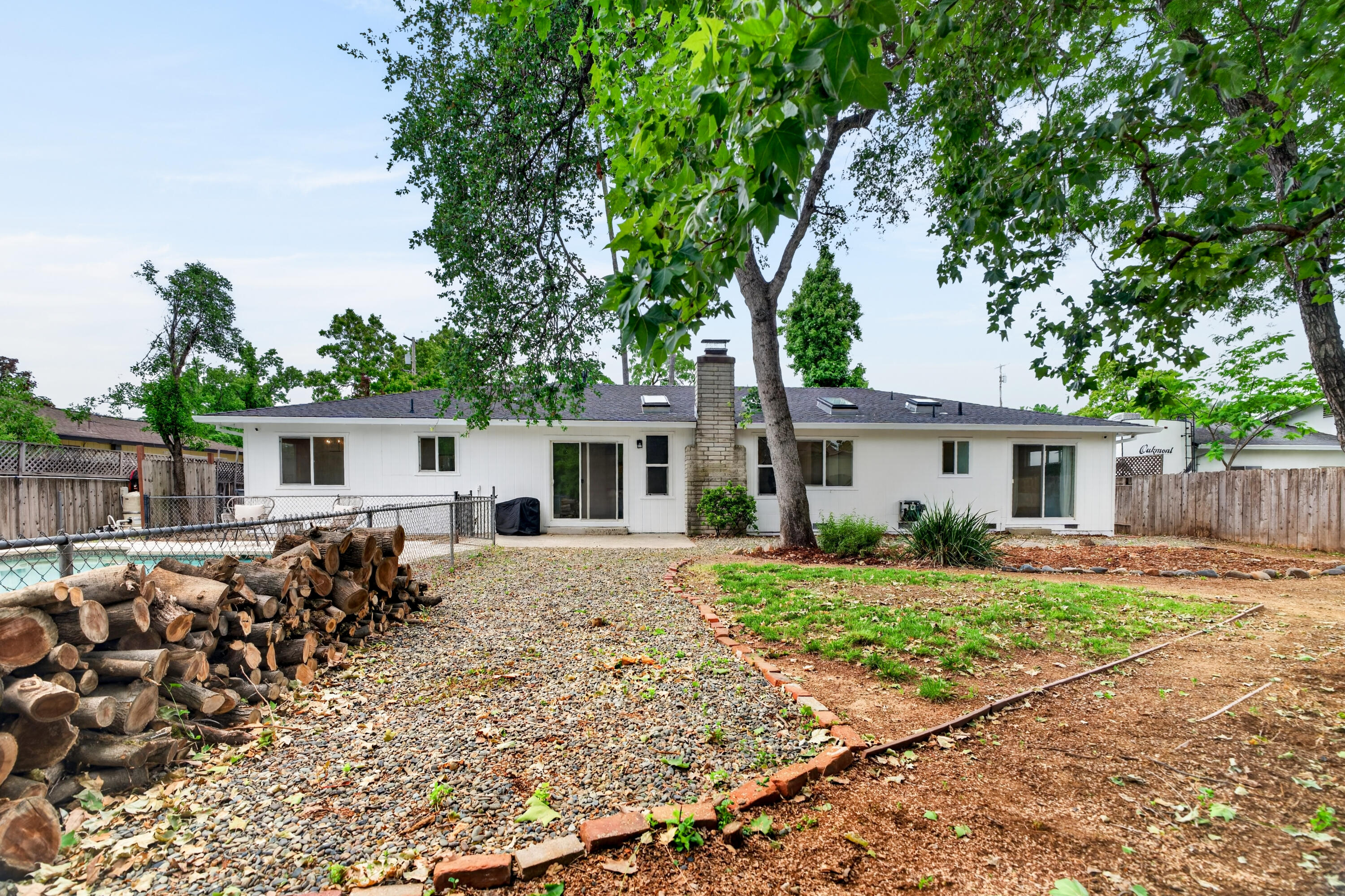 1198 Denton Way Redding, CA 96002 - Photo 39 of 43 Denton-00776
