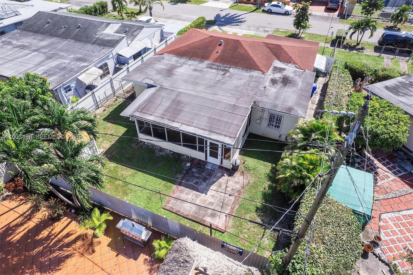 7231 Southwest 6th Street Miami, FL 33144 - Photo 33 of 34 an aerial view of a house