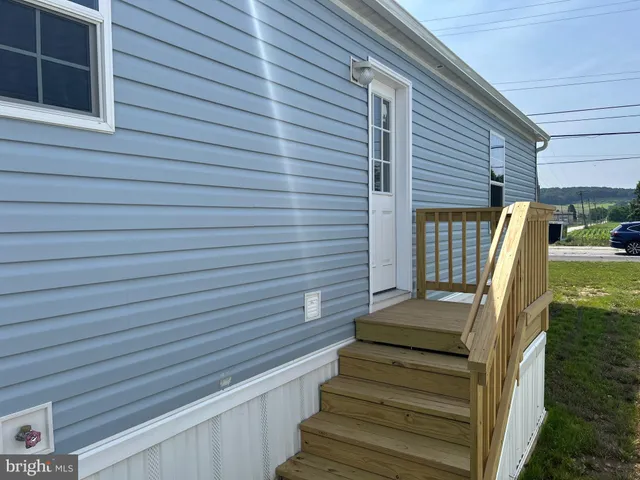 $112,000 | 19 Greenway Acres, Thomasville, PA 17364