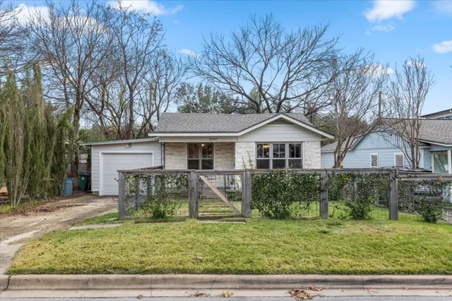 $3,000 | 3007 East 18th Street, Austin, TX 78702