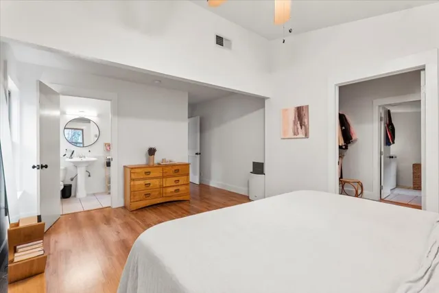 $3,000 | 3007 East 18th Street, Austin, TX 78702