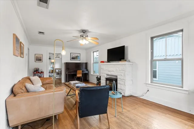 $3,000 | 3007 East 18th Street, Austin, TX 78702