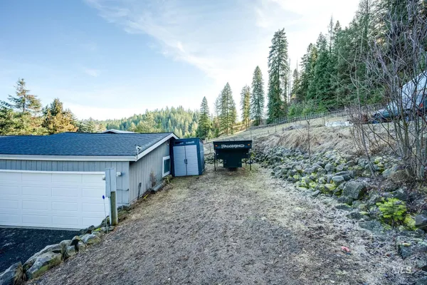 $310,000 | 813 Bentz Street, Troy, ID 83871
