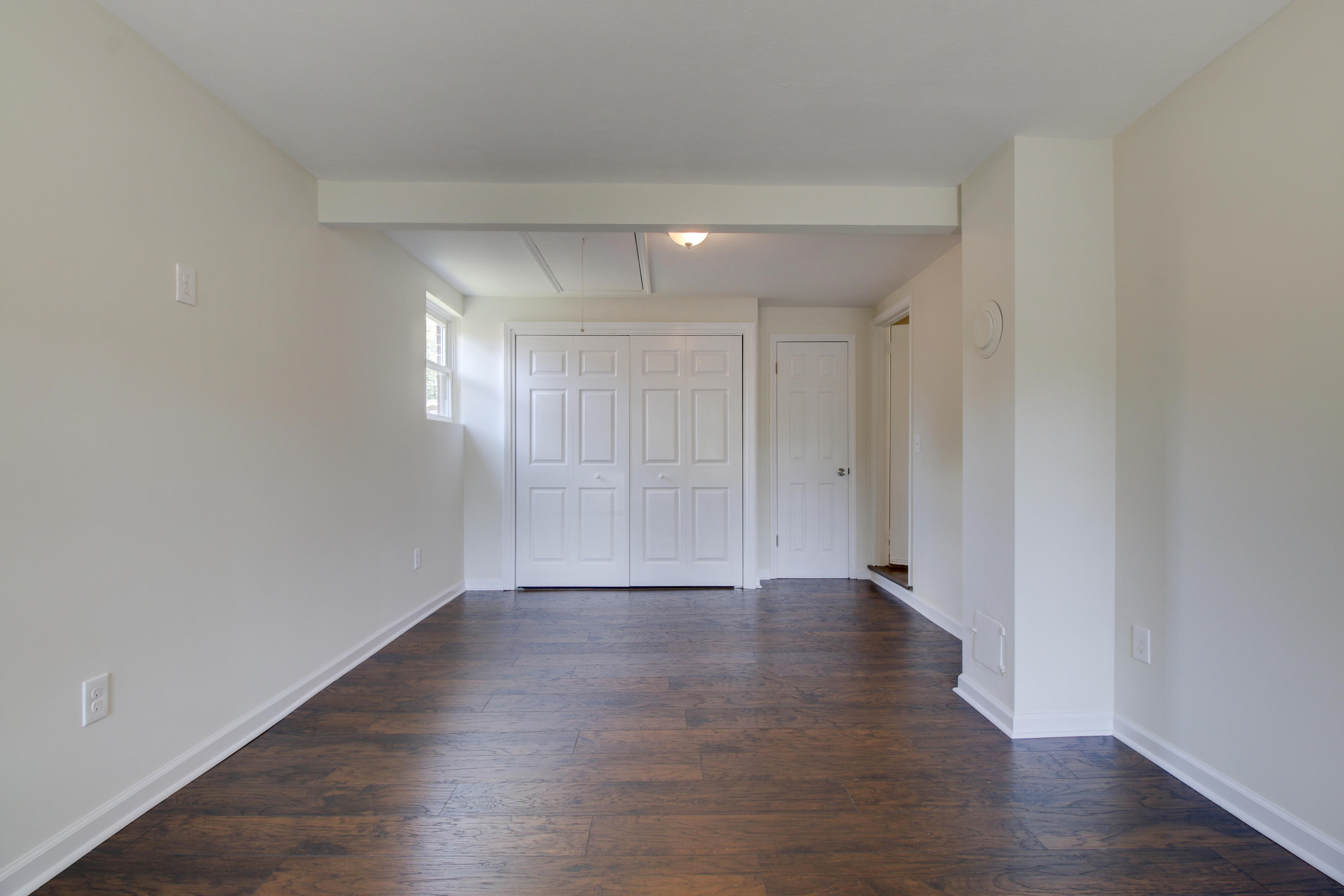 144 Return Road Roanoke, VA 24019 - Photo 5 of 28 _MG_4759_60_61