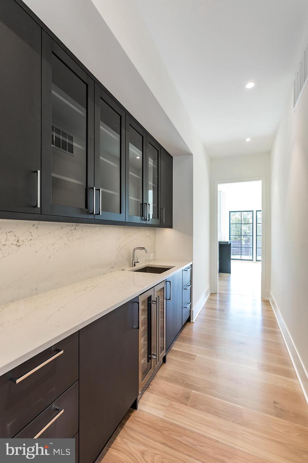 4610 Davidson Drive Chevy Chase, MD 20815 - Photo 9 of 75 Butler's Pantry