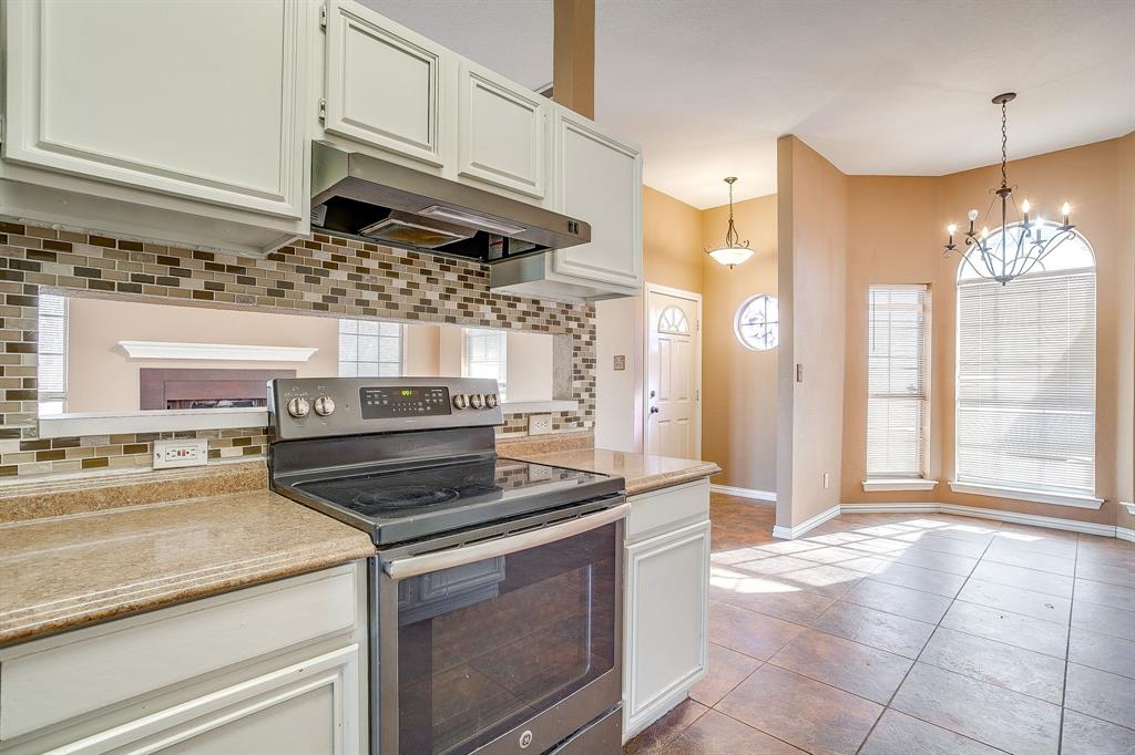 1000 County Road 1105 Rio Vista, TX 76093 - Photo 14 of 30