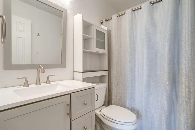 $289,900 | 1000 County Road 1105, Rio Vista, TX 76093